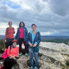 Group hike gallery 6